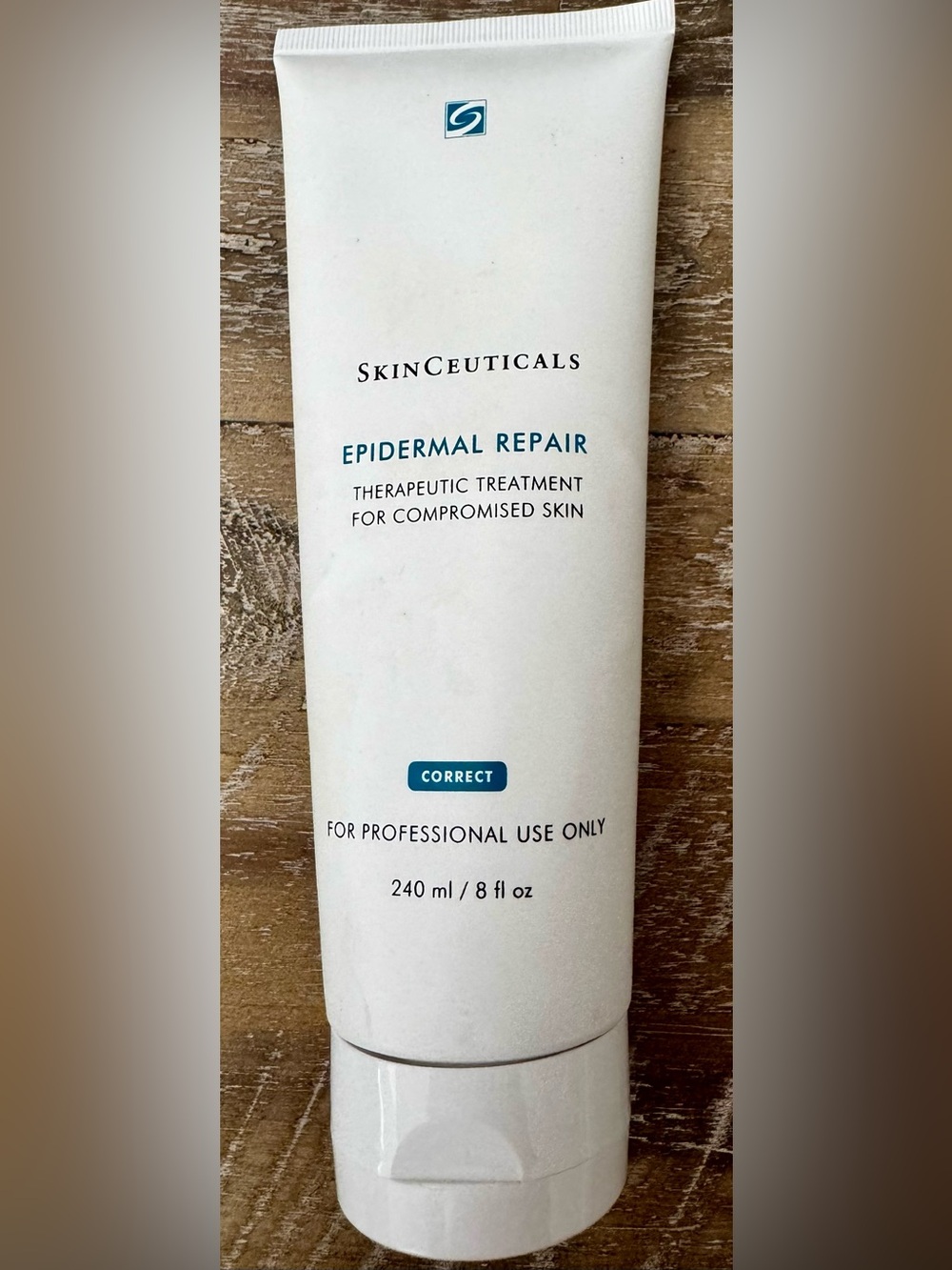 SkinCeuticals Epidermal Repair Therapeutic Treatment - Mega Professional size
